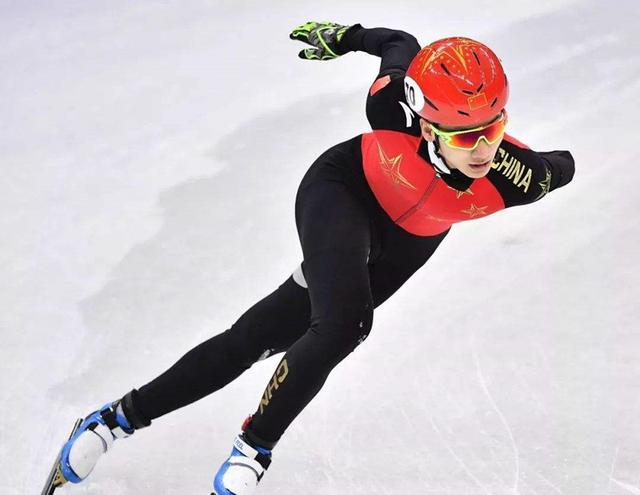 罗马尼亚队惜败于匈牙利,遗憾出局欧国大赛 罗马尼亚队惜败于匈牙利,遗憾出局欧国大赛