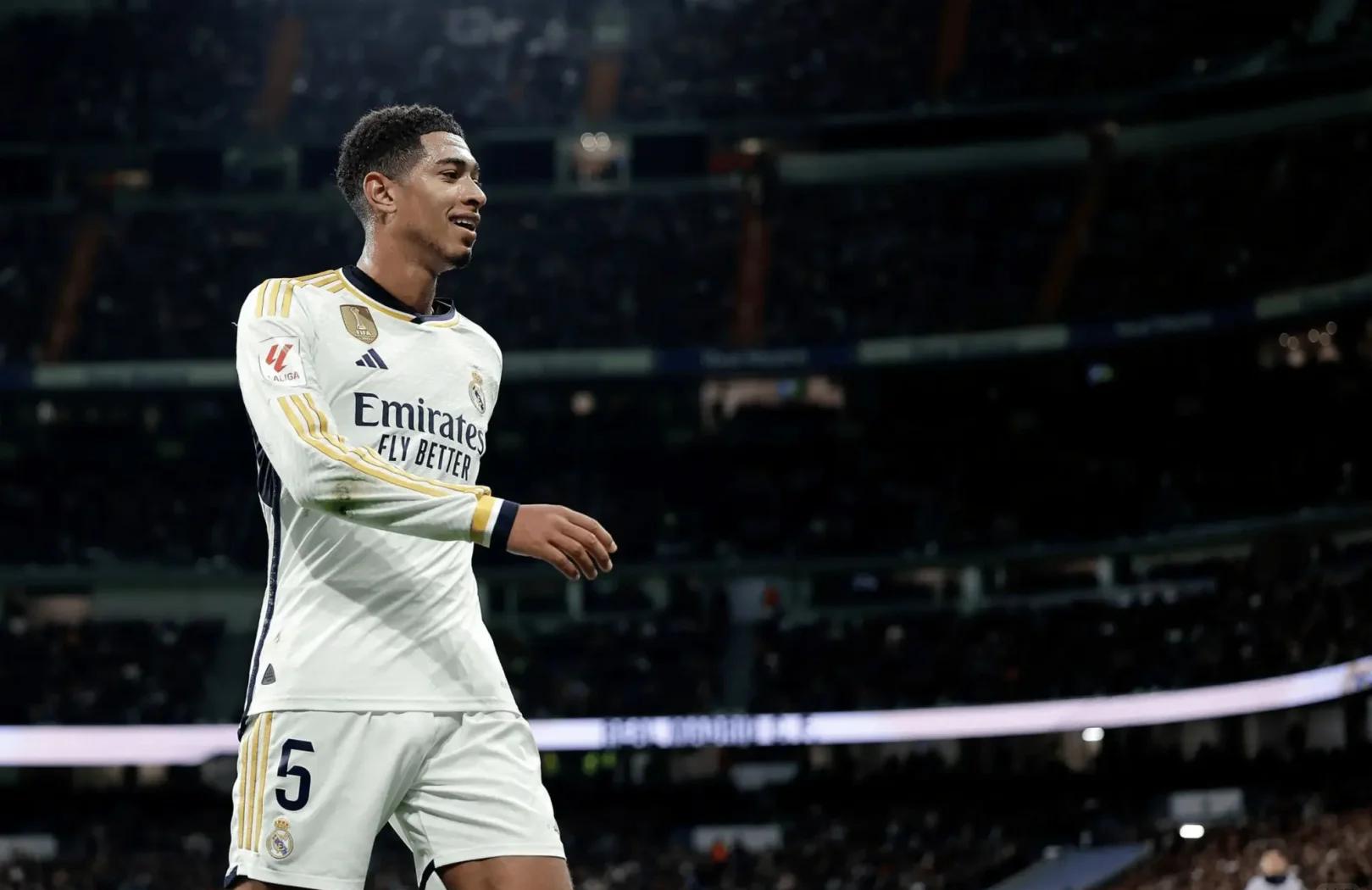 包含皇马惨遭失利!客场遭遇难搞之战,未能脱困的词条 包含皇马惨遭失利!客场遭遇难搞之战,未能脱困的词条