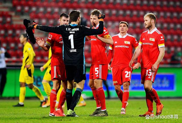 爱游戏APP-关于沃尔夫斯堡在主场力克柏林赫塔，取得三分的信息