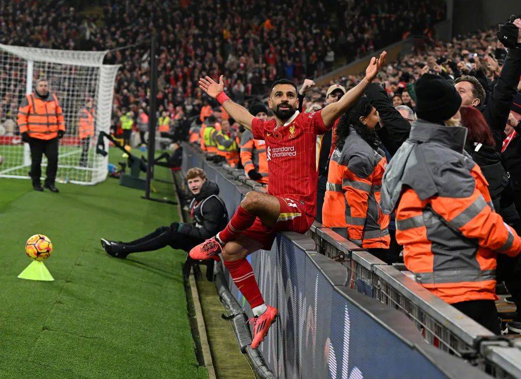 爱游戏大厅-利物浦冠军气息浓烈，强势称霸英超