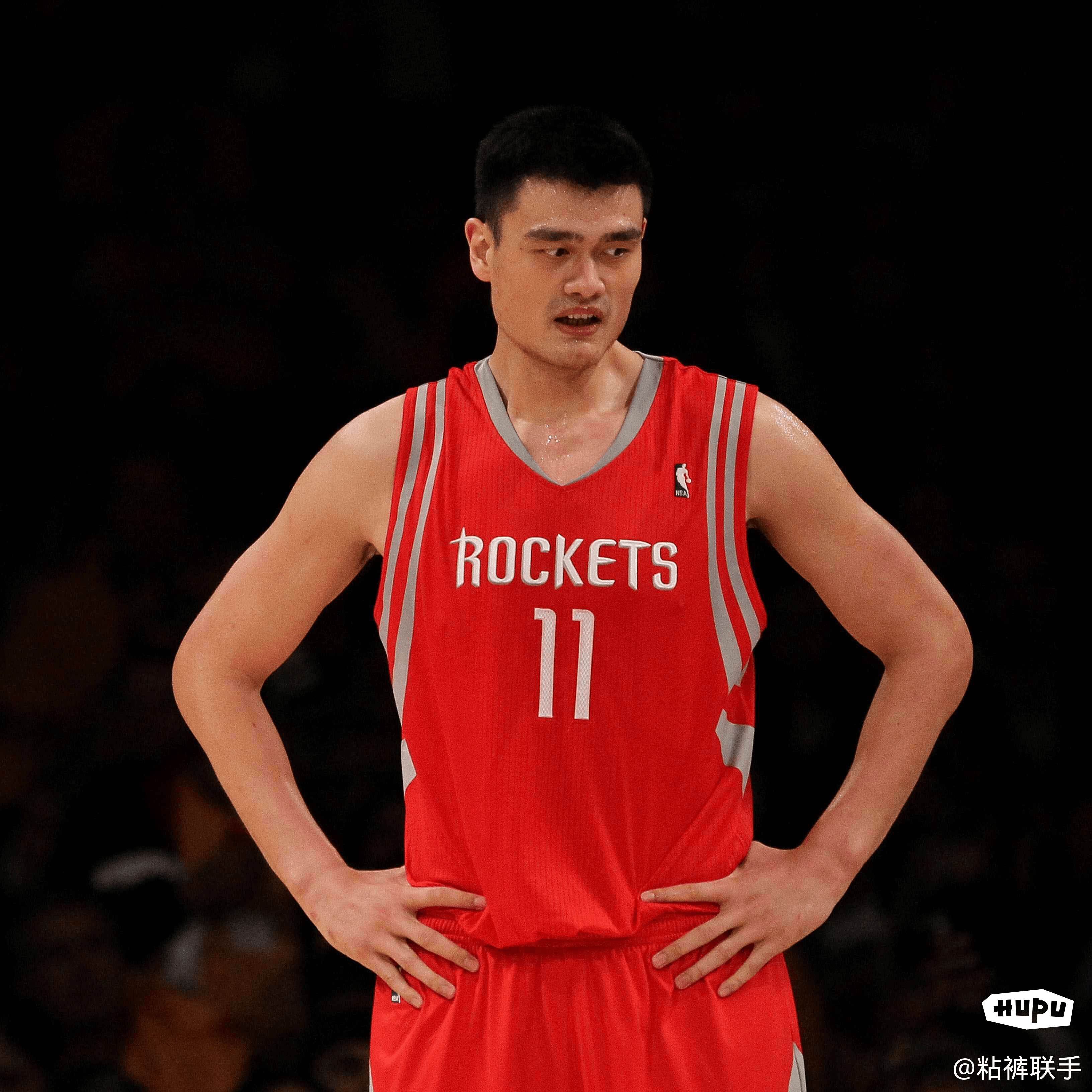 爱游戏tv-包含球员个人表现亮点频现，受到赞誉与关注的词条