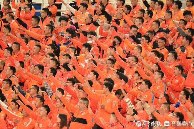 山东泰山获得胜利,距前四咫尺之遥 山东泰山获得胜利,距前四咫尺之遥