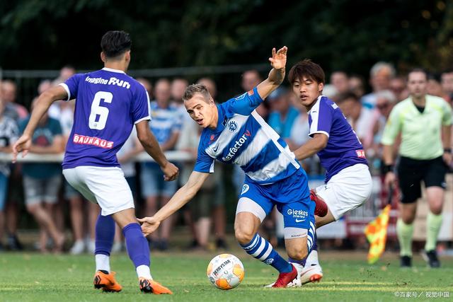 包含阿贾克斯再次发挥出色,取得关键胜利的词条 包含阿贾克斯再次发挥出色,取得关键胜利的词条