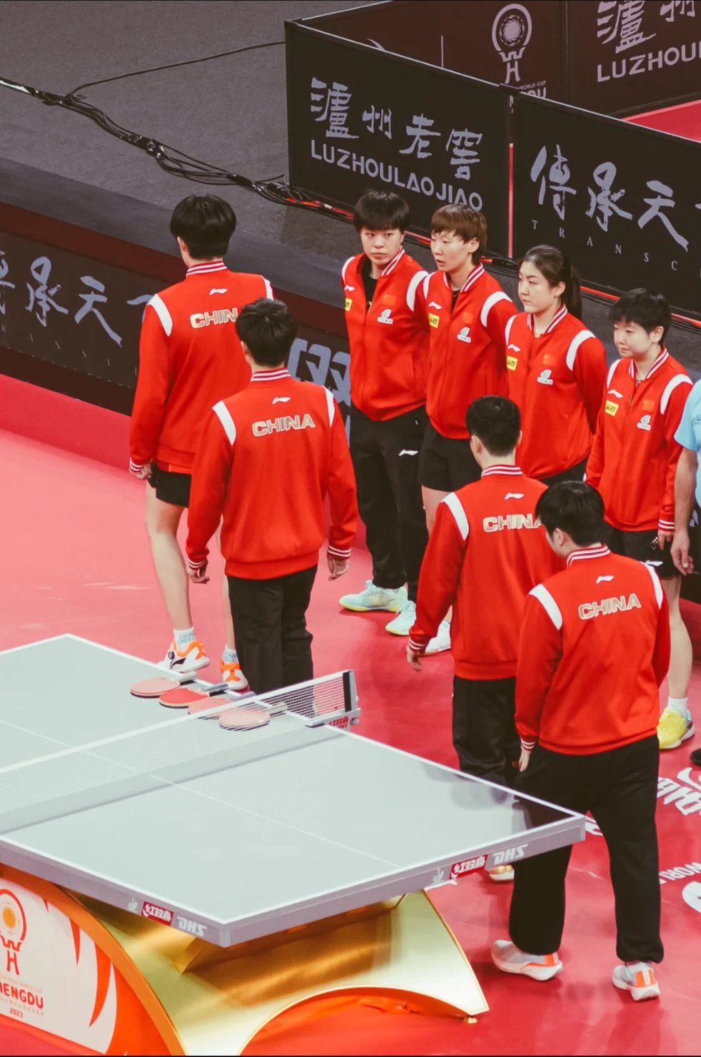 爱游戏APP-比赛中球员技术造诣展现出惊人水平