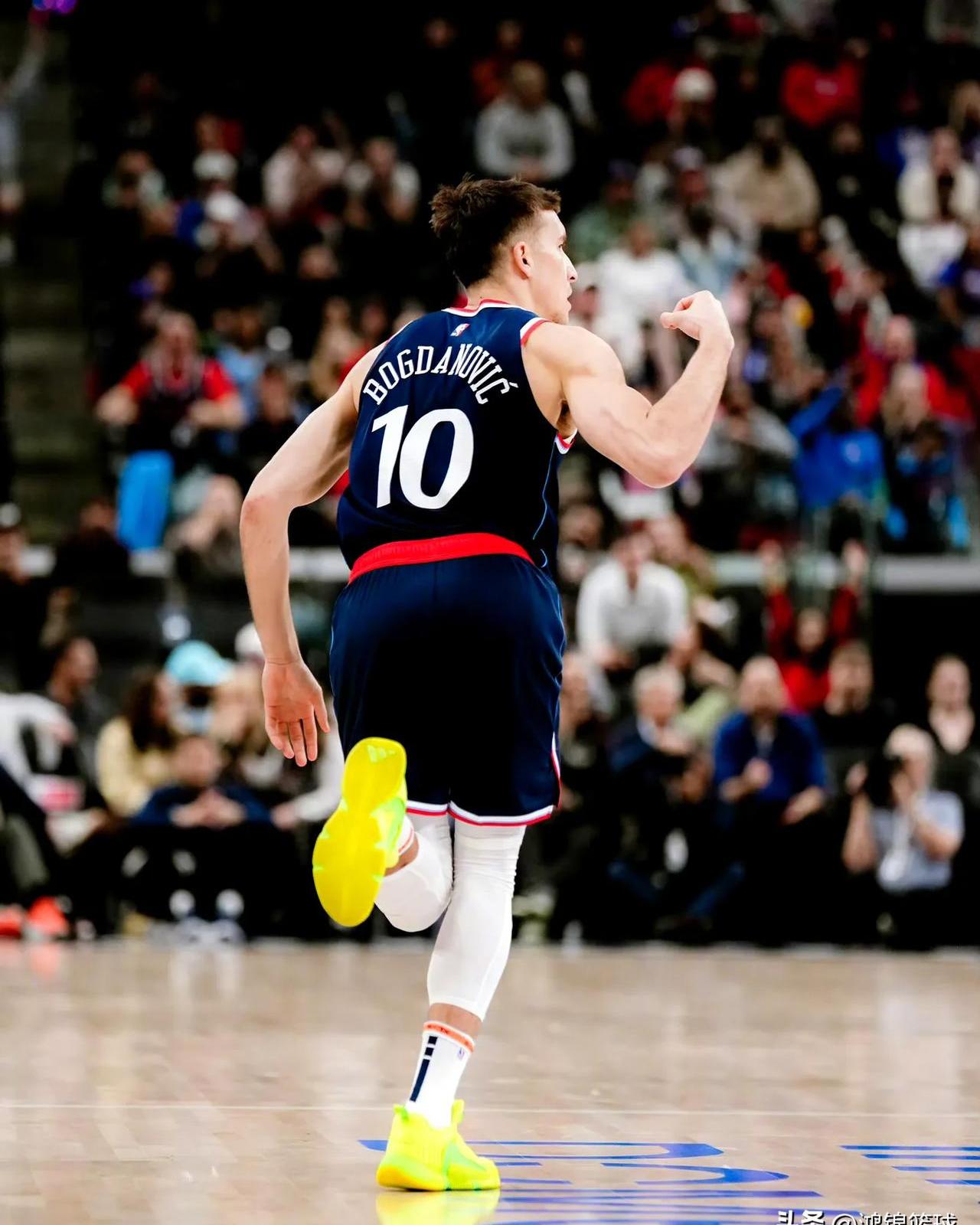 灰熊客场力克快船,赢得关键胜利 灰熊客场力克快船,赢得关键胜利