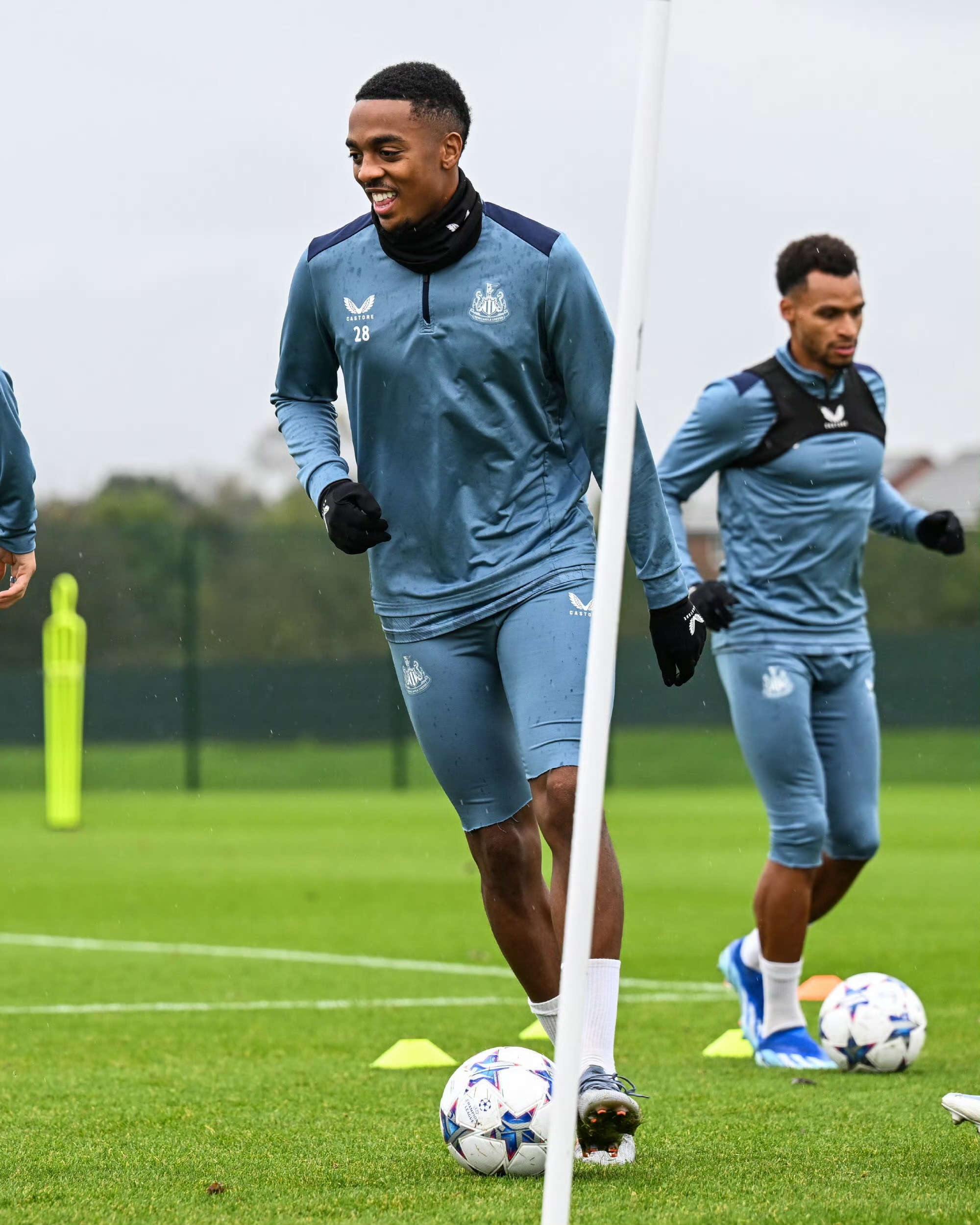 爱游戏-关于布鲁日豪取三分,冲击小组出线的信息