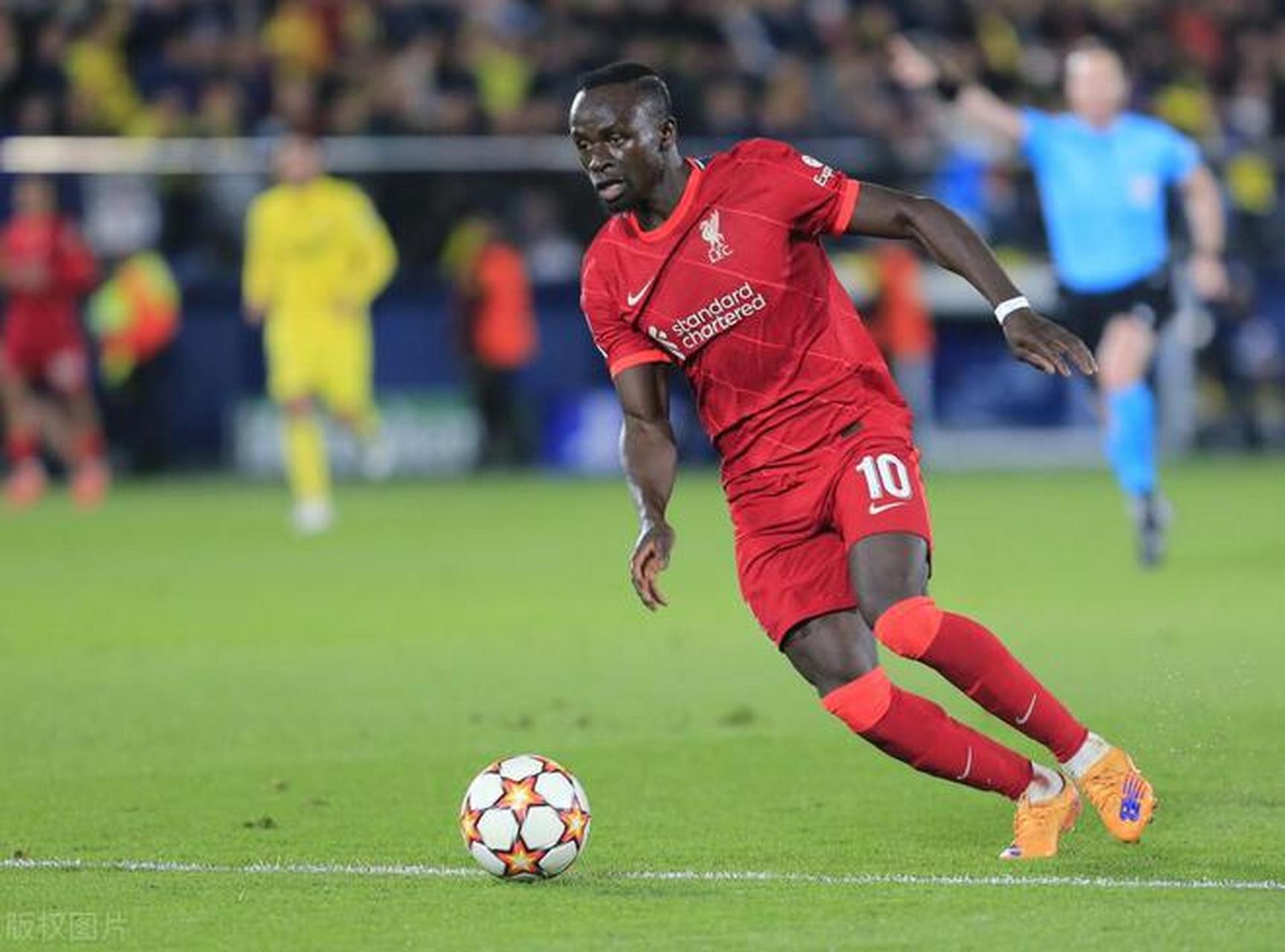 埃及前锋连入两球率队晋级强队 埃及前锋连入两球率队晋级强队