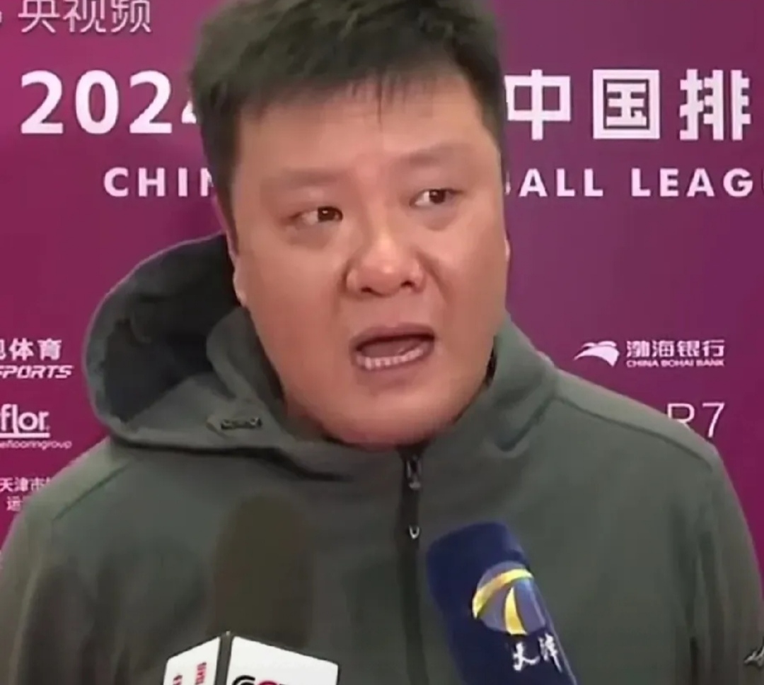 韦斯特汉姆联客场不敌,遭遇赛季首场失分的简单介绍 韦斯特汉姆联客场不敌,遭遇赛季首场失分的简单介绍