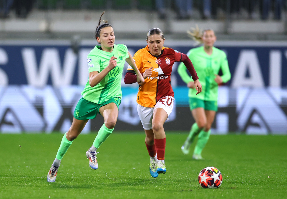 比利时女足队在关键比赛中取胜 比利时女足队在关键比赛中取胜