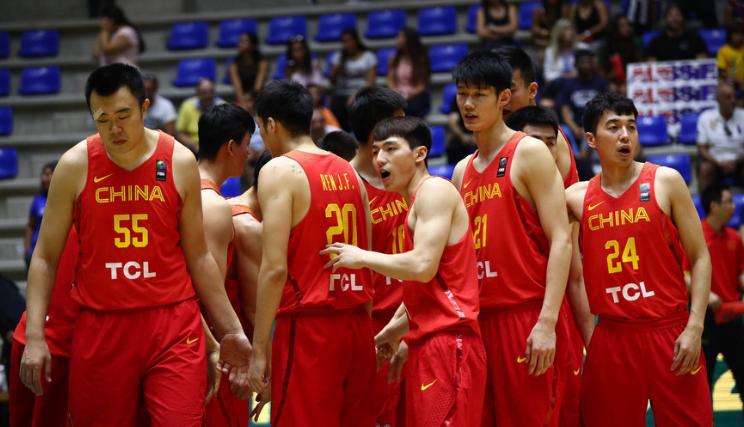 澳大利亚男篮主场优势夺得胜利 澳大利亚男篮主场优势夺得胜利