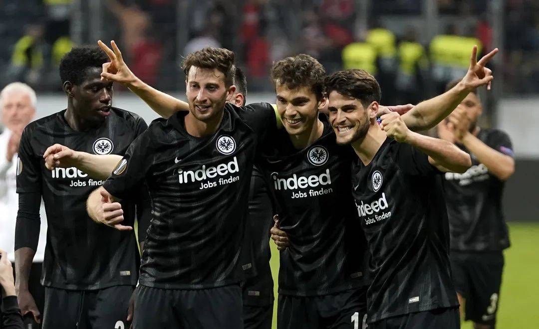 爱游戏APP-包含弗赖堡斩获关键胜利，团结一致的词条