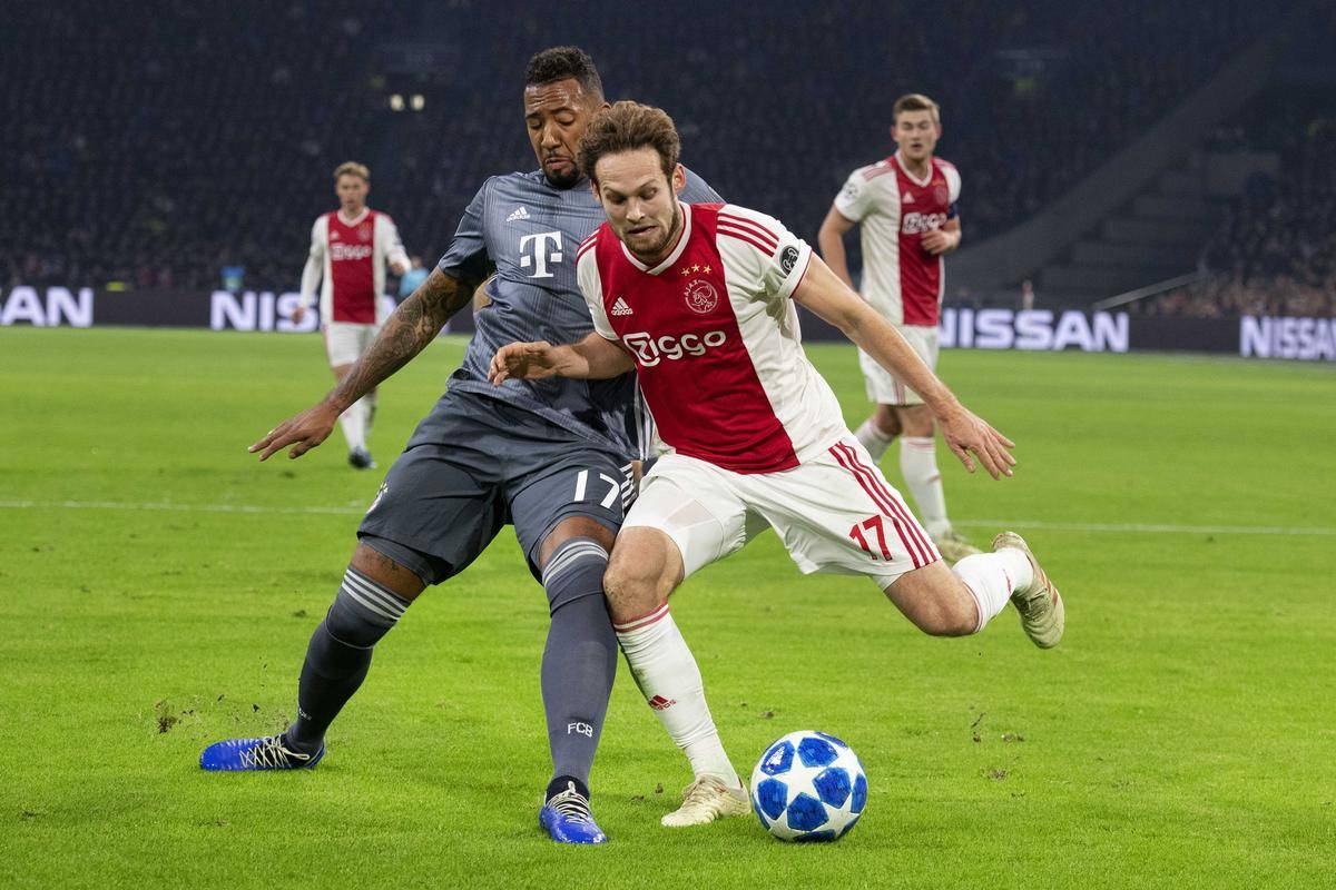 爱游戏体育-包含阿贾克斯凭借团队默契，实现完美逆袭的词条