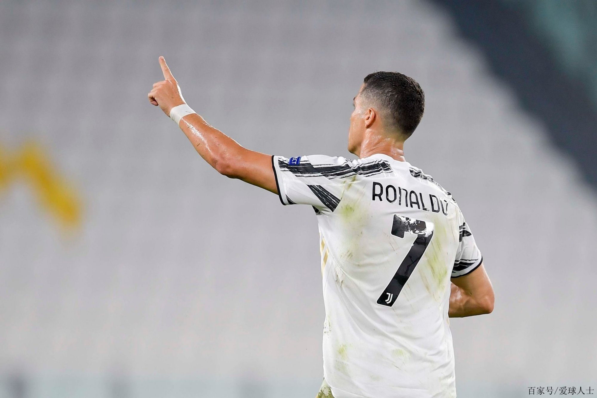 爱游戏下载-关于里昂客场大胜，重振信心展现实力的信息