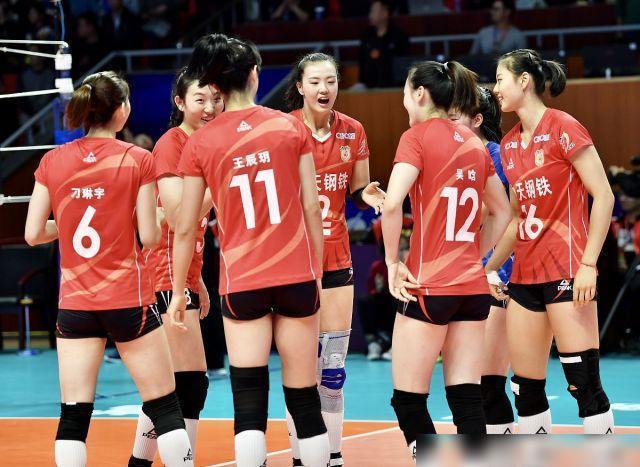 爱游戏在线-澳洲篮球大战分外惊艳，势均力敌