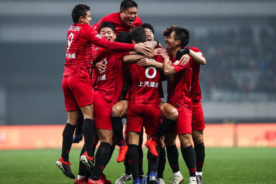 上港迎战申花,谁能脱颖而出 上港迎战申花,谁能脱颖而出