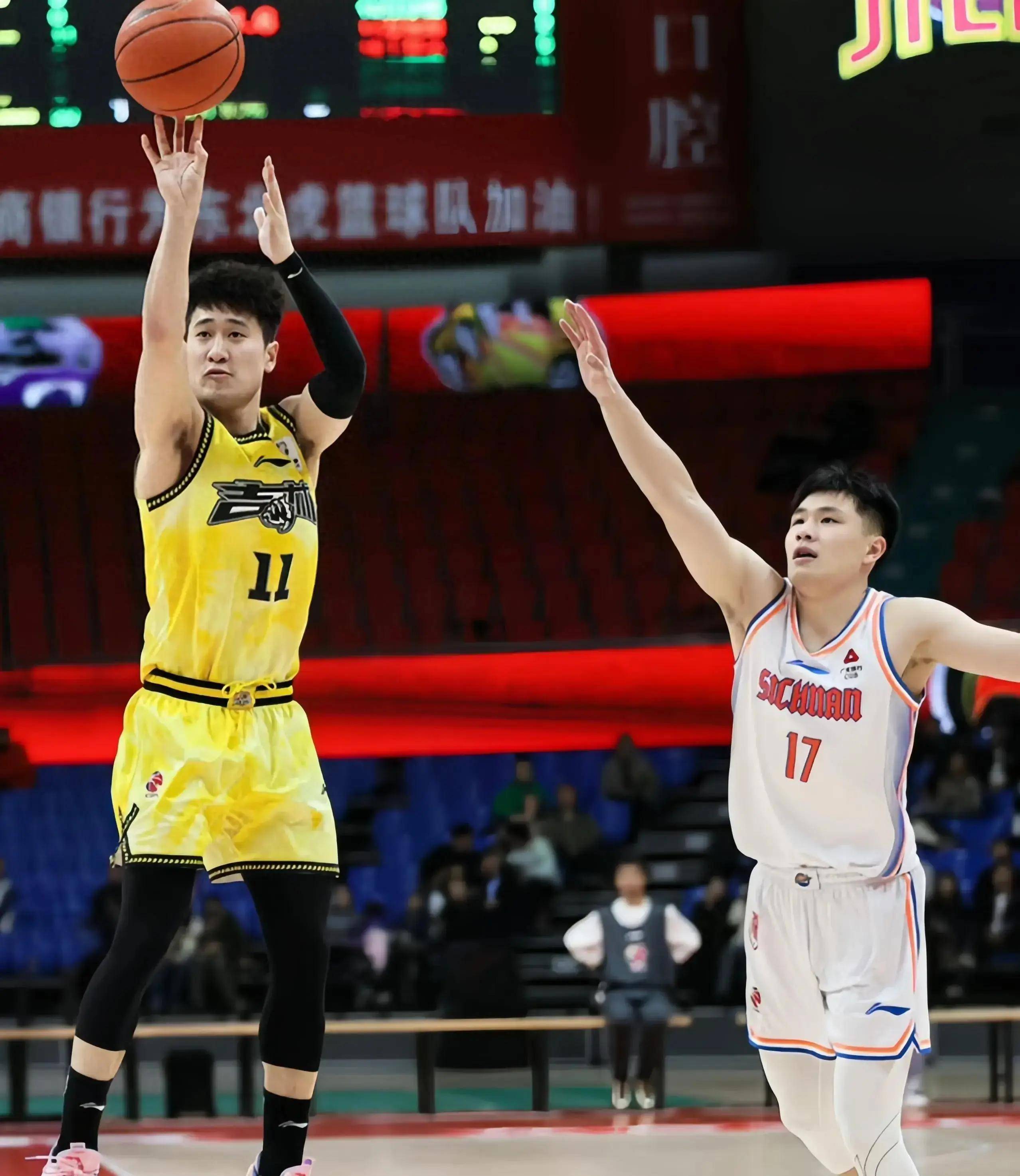 黑龙江男篮战至最后,成功晋级 黑龙江男篮战至最后,成功晋级