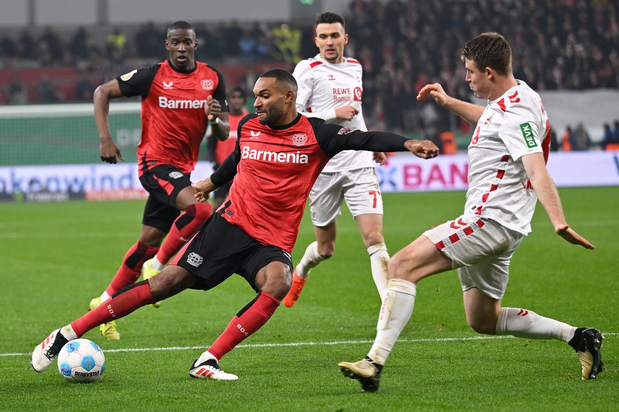 黑马崛起!勒沃库森客场大胜,震惊德国足球界 黑马崛起!勒沃库森客场大胜,震惊德国足球界