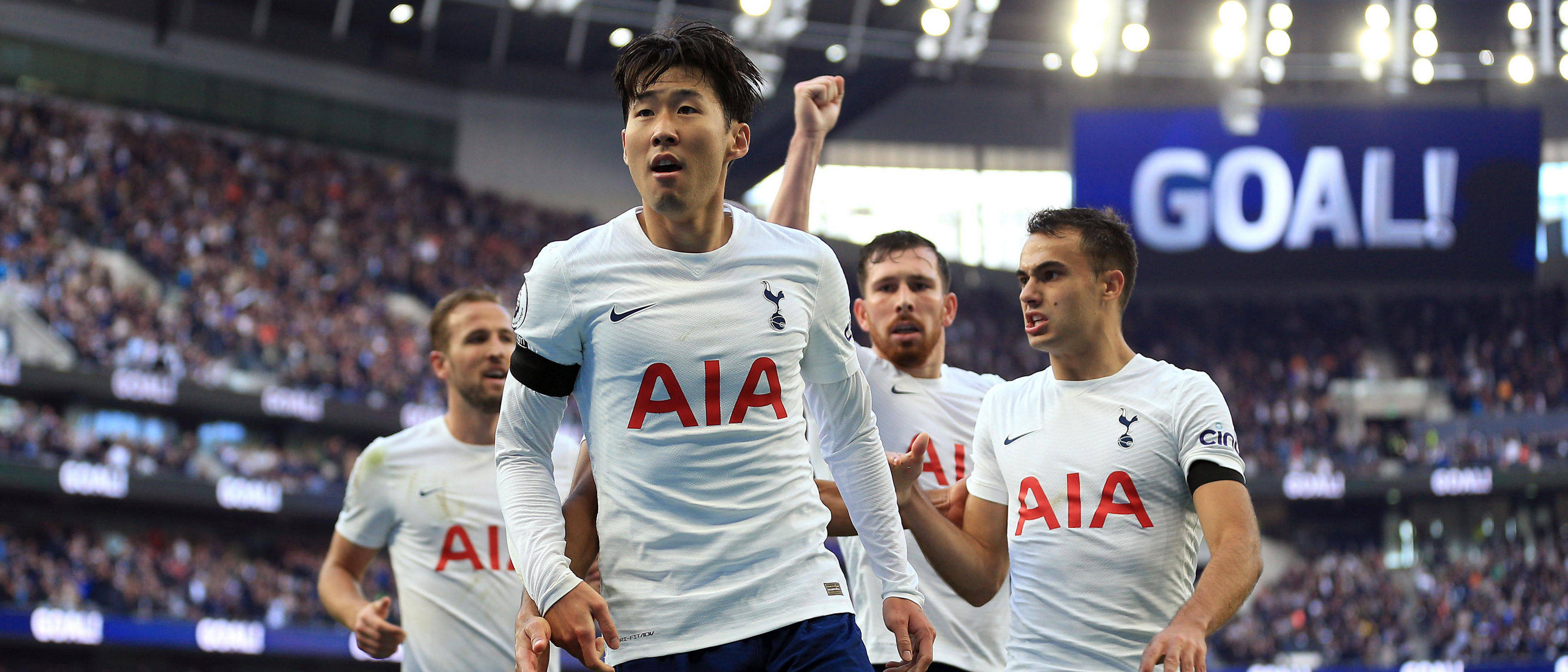 爱游戏官方入口-热刺前锋连场破门，为球队贡献进球