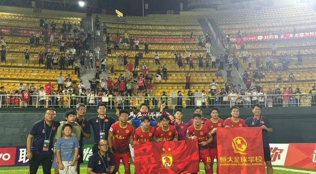 爱游戏官方入口-富力客场大胜恒大,震惊力保持杀气