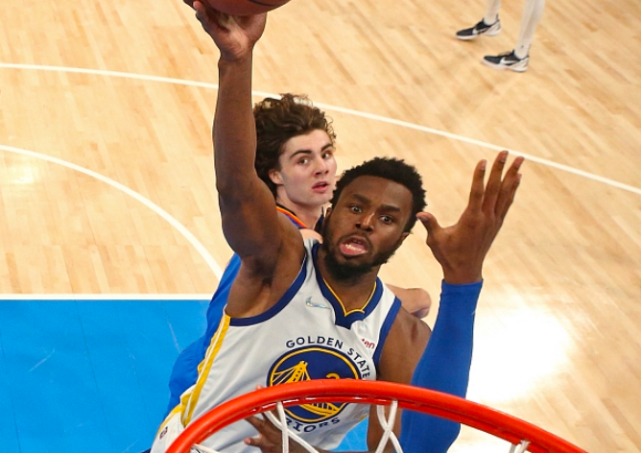 爱游戏-战术精奇，球队掌控比赛走向