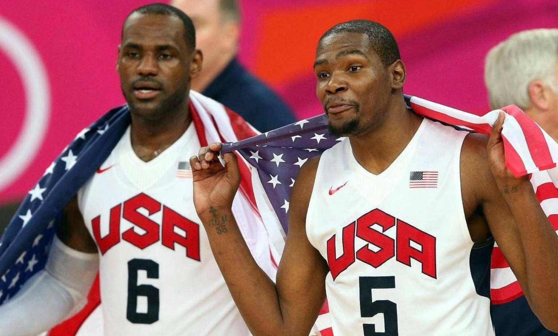 关于篮球比赛中的争夺战激烈异常,各国球队在赛场上展现出高水平的信息 关于篮球比赛中的争夺战激烈异常,各国球队在赛场上展现出高水平的信息