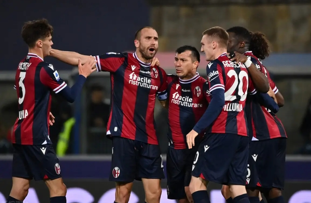 爱游戏tv-维罗纳胜出晋级，黑马崭露头角