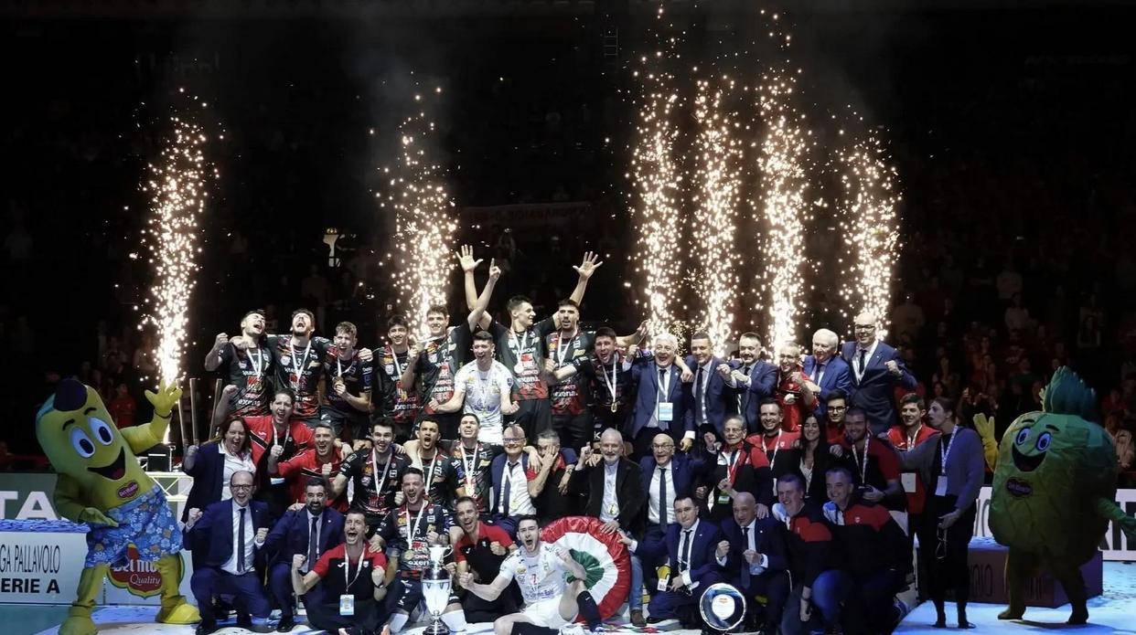 维罗纳胜出晋级,黑马崭露头角 维罗纳胜出晋级,黑马崭露头角