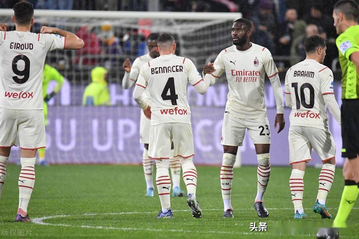 爱游戏APP-卡利亚里客场战平，积分榜上升一位