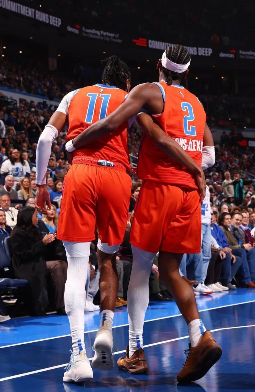 爱游戏下载-林唯一表现抢镜，独行侠再添一胜的简单介绍