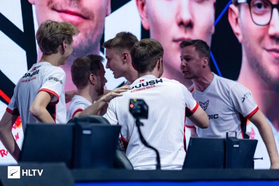 乌克兰势不可挡,比利时队全力以赴的简单介绍 乌克兰势不可挡,比利时队全力以赴的简单介绍