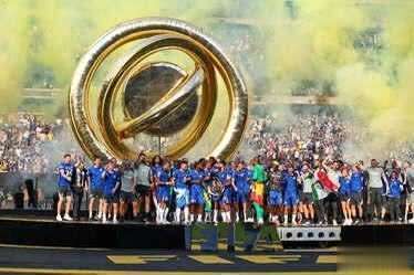 阿雅克肖战平巴黎圣日耳曼,法甲榜首之争白热化的简单介绍 阿雅克肖战平巴黎圣日耳曼,法甲榜首之争白热化的简单介绍