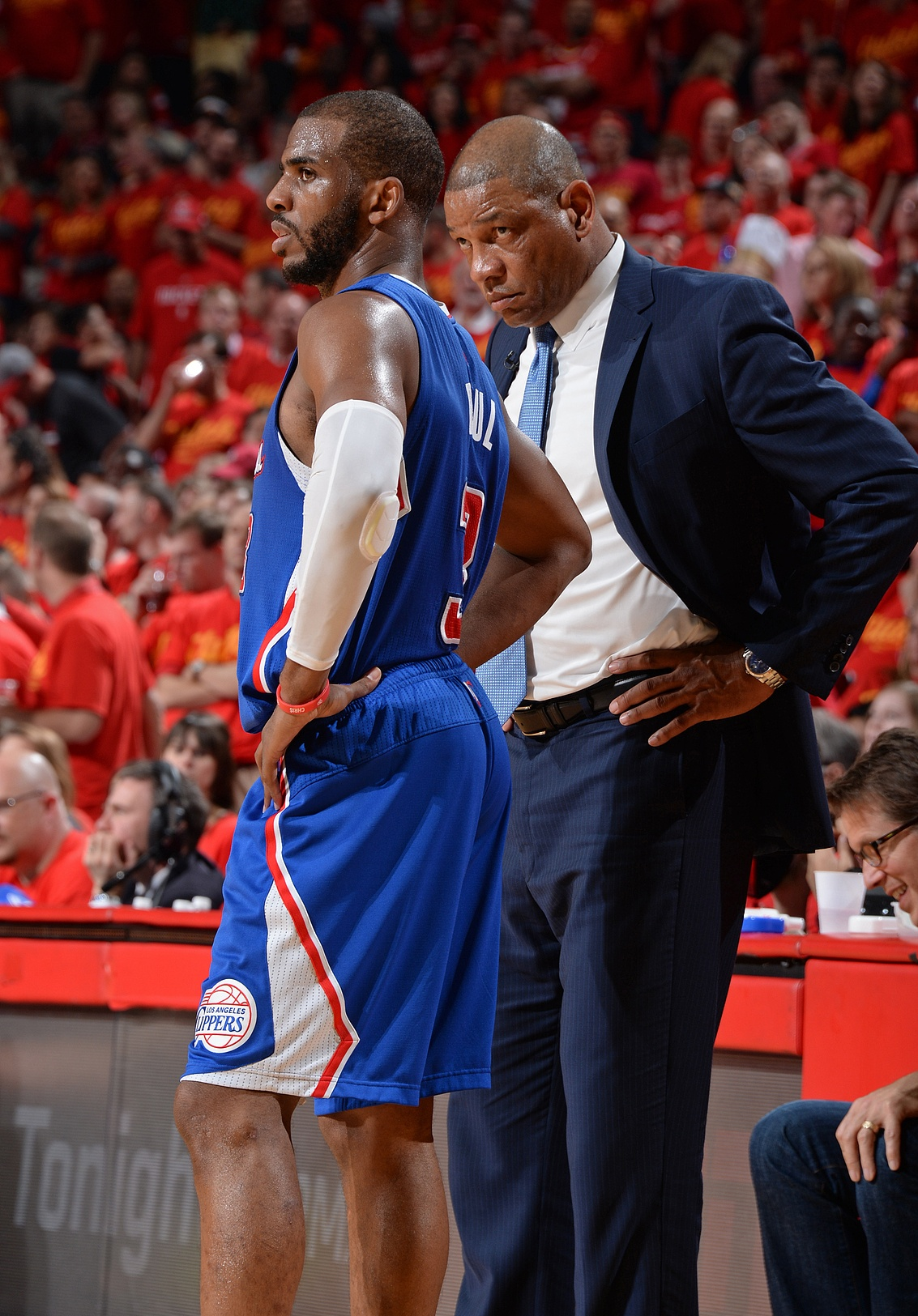 爱游戏大厅-雄鹿险胜步行者，西部第一稳如泰山