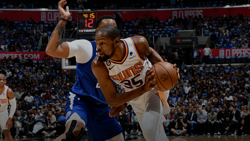 NBA季后赛揭幕太阳力挫快船