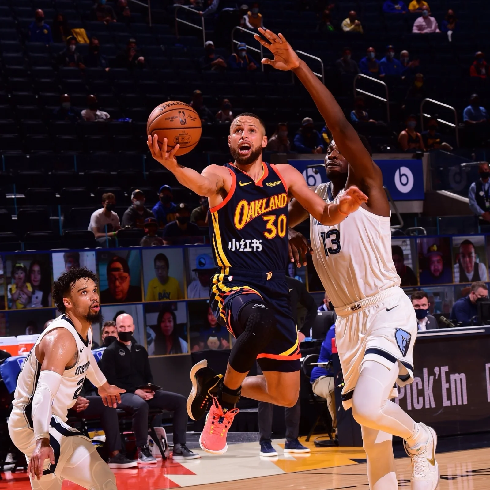 包含实时比分更新,紧张情绪持续的词条 包含实时比分更新,紧张情绪持续的词条