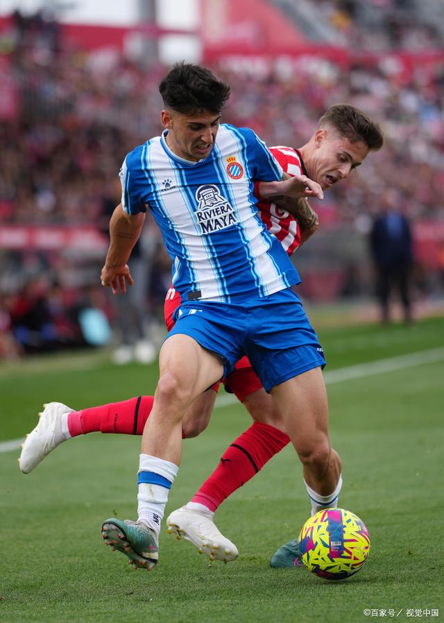 爱游戏官方入口-埃瓦尔击败劲敌,继续保持不败记录!