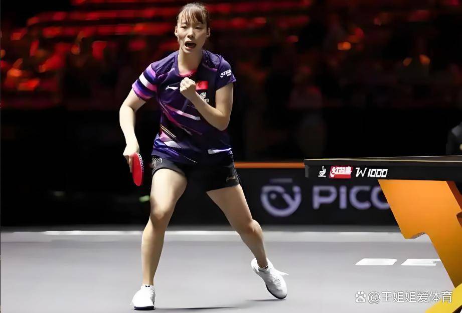 卡捷尔诺弗战胜霍尔克里奇,喜迎胜利 卡捷尔诺弗战胜霍尔克里奇,喜迎胜利