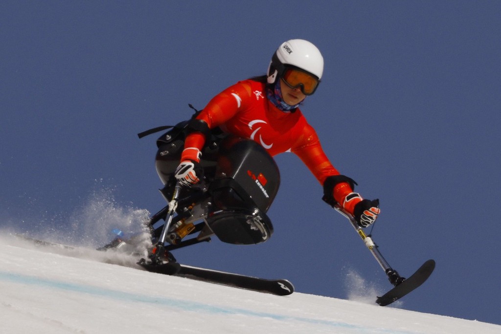 爱游戏官网-东道主代表团连夺多枚奖牌,体现实力与拼搏