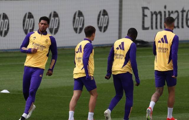 爱游戏大厅-欧洲选手屡创佳绩,备战态势正面