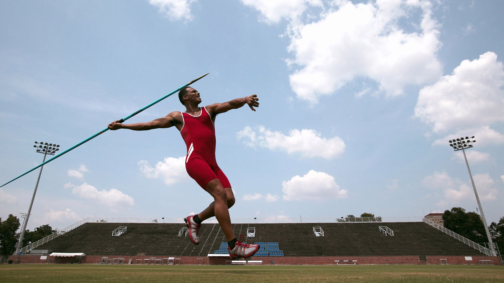 冰川与熔岩之间，卡瓦哈尔一击点燃马赛欧冠之夜